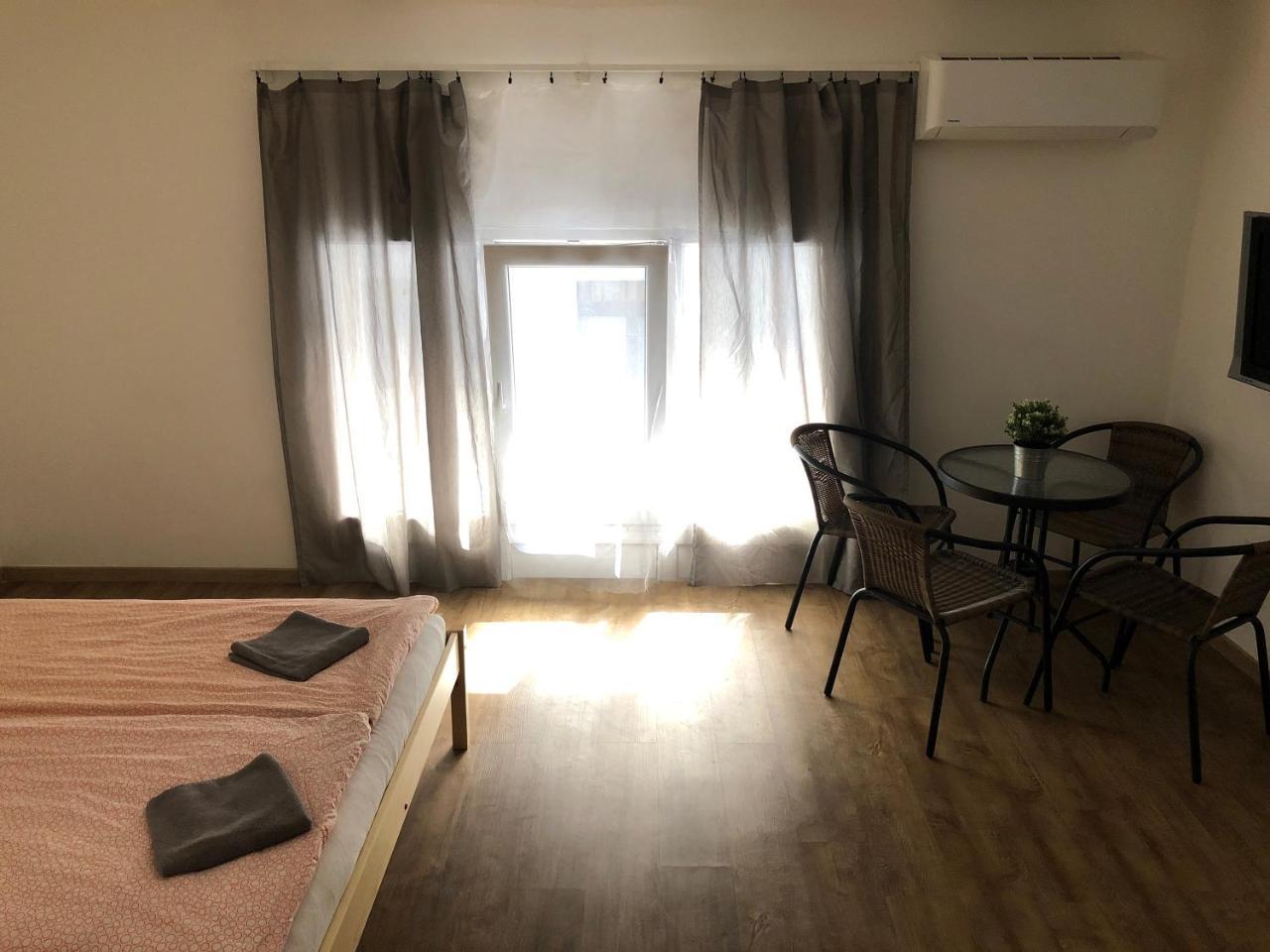 Apartman Vörösmarty Lägenhet *