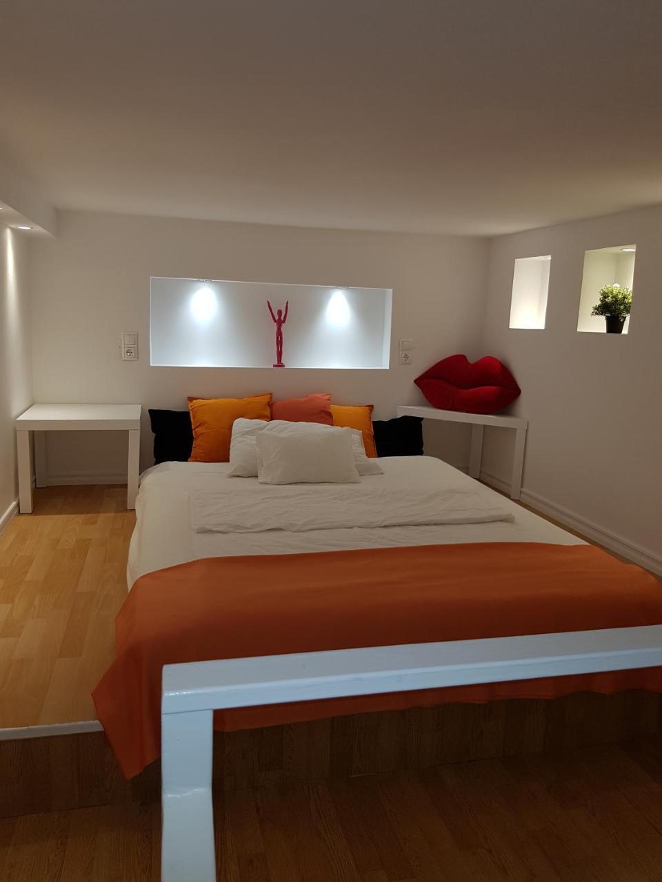 Connection 3* Budapest
