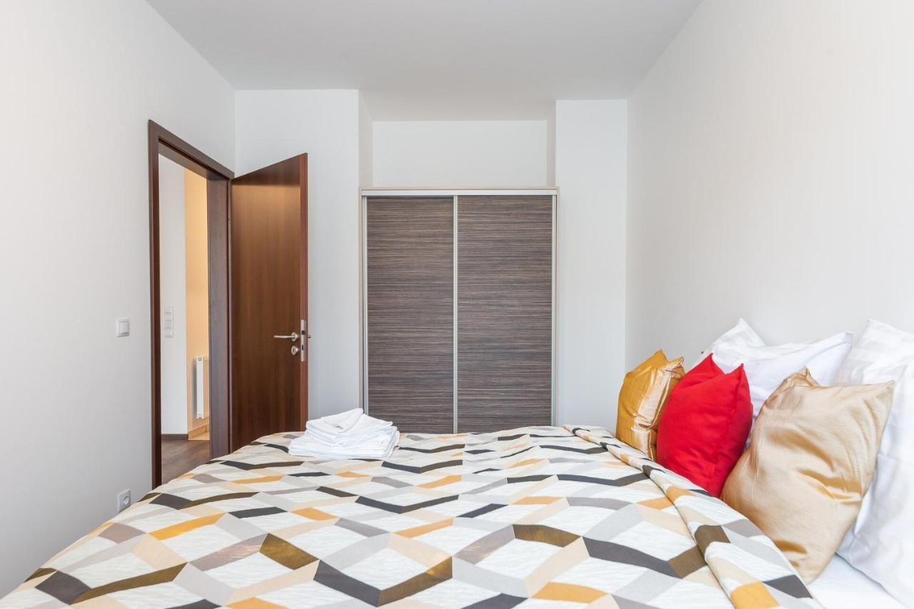 Corvin Aparthotel