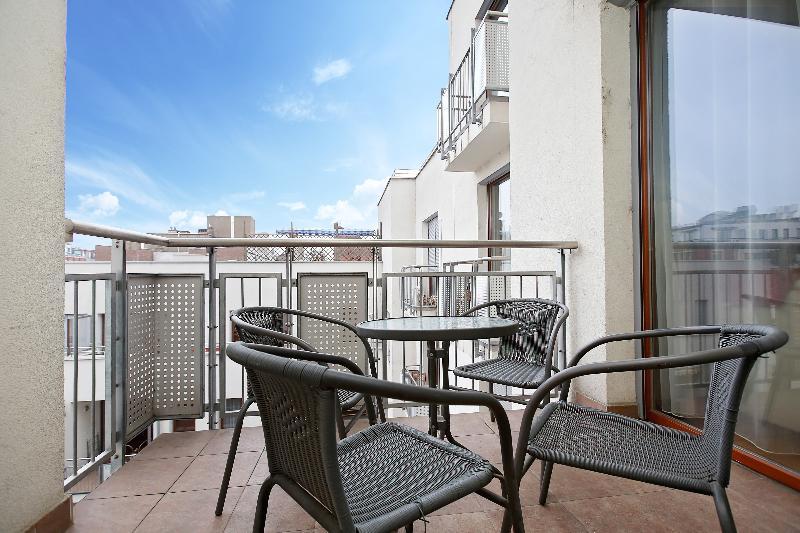 Hotel Eye- Boutique Suites, By Bqa