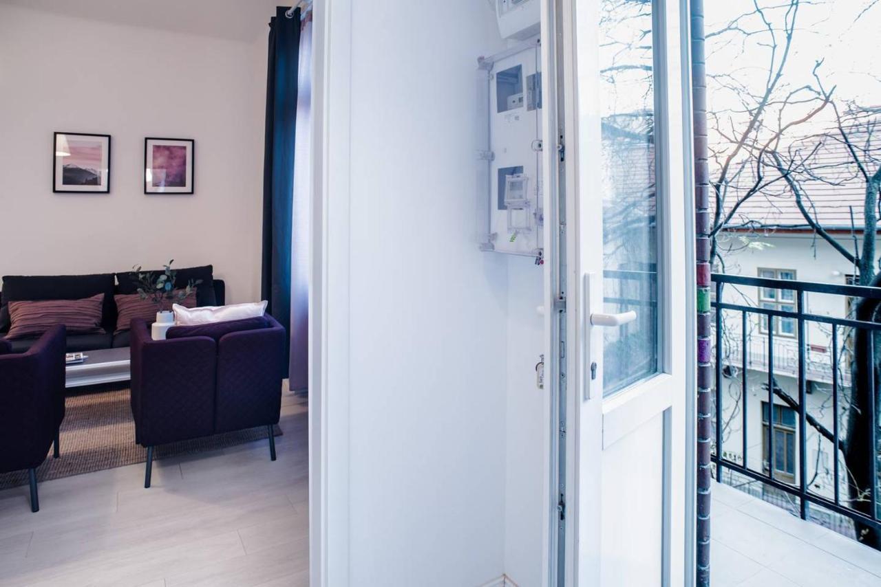 Apartamento Very Central, New And Comfy With A/c
