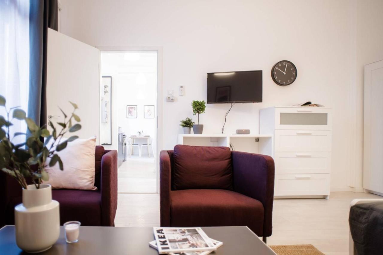 Very Central, New And Comfy With A/c *