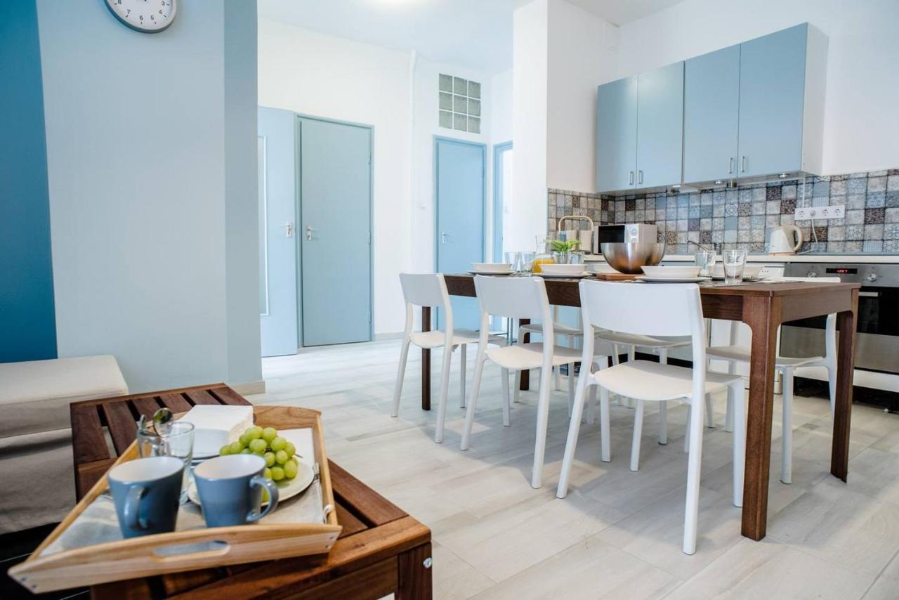 New With 3 Bedrooms, A/c And Balcony Appartement Budapest
