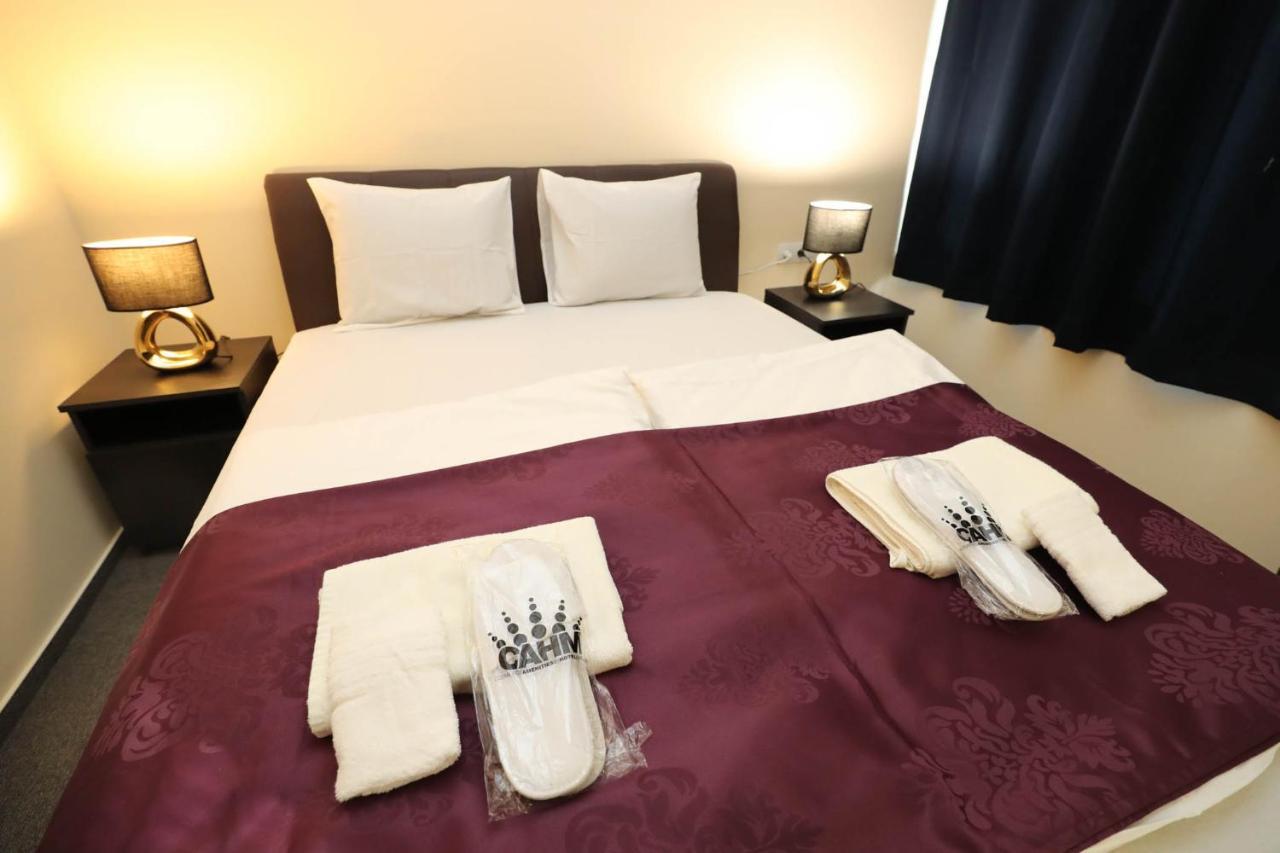 California Hotel 3*
