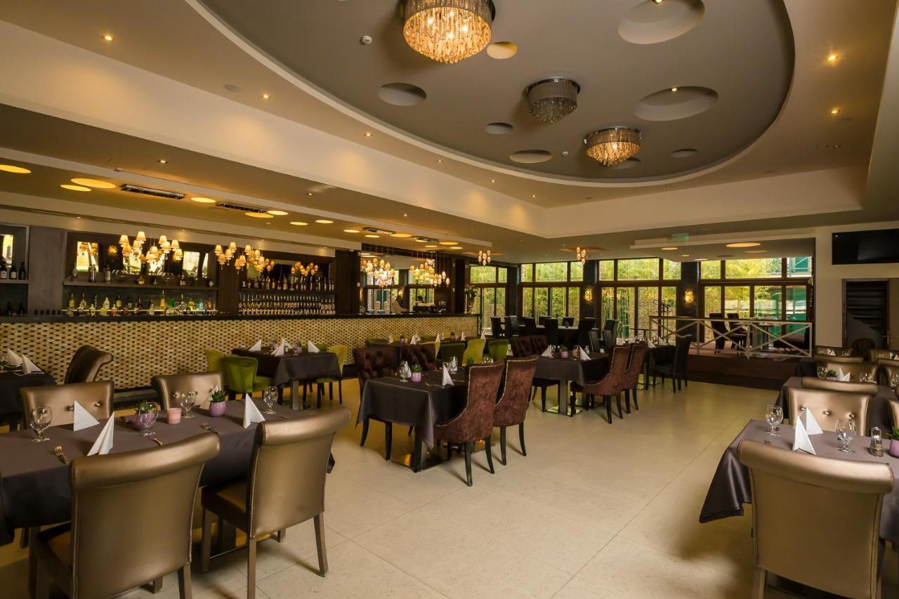 Duna Garden Hotel 4*