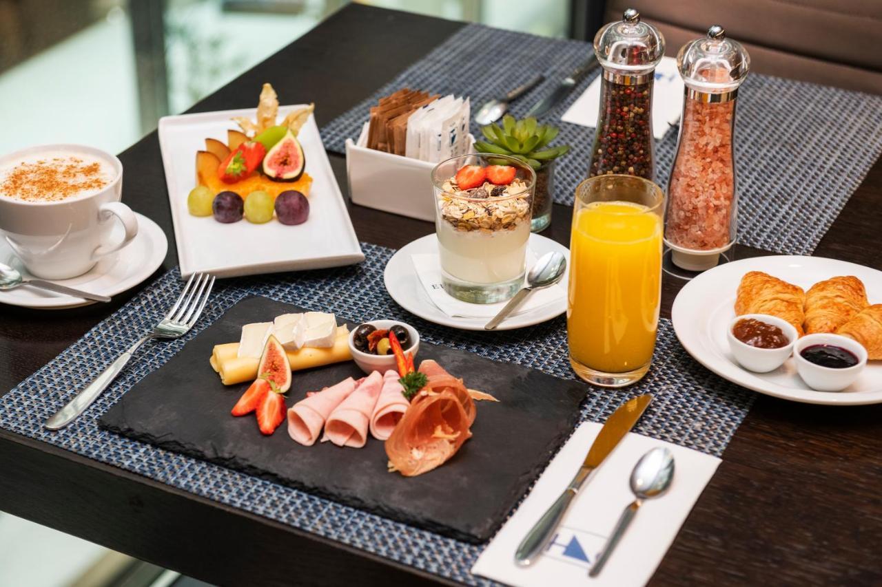 Exe Center Hotel 4*