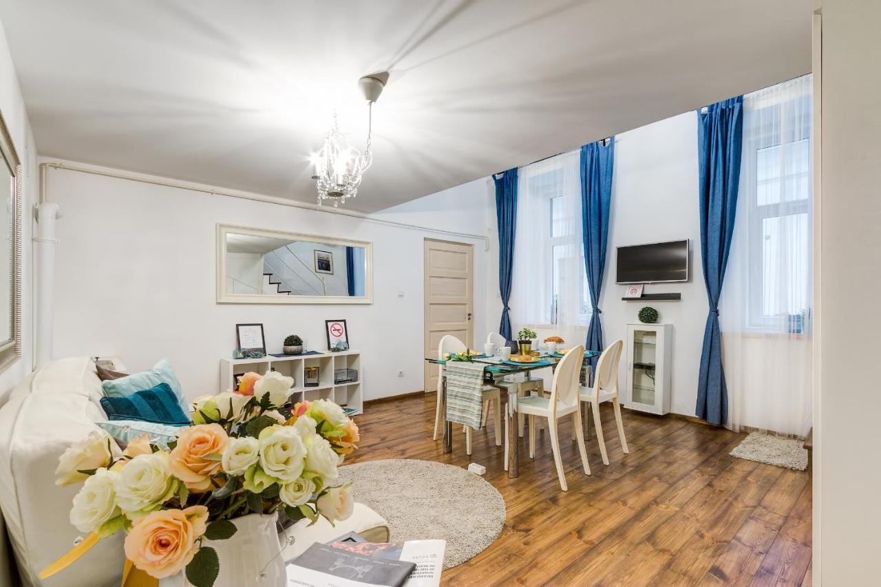 Beautiful At Basilica Apartamento *