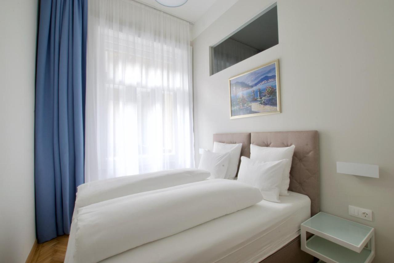 Europest Luxury