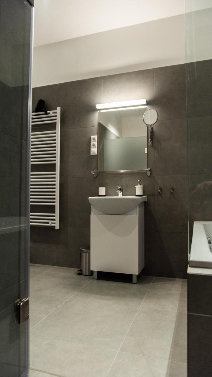 Bpr Downtown Gemstone Appartement Boedapest