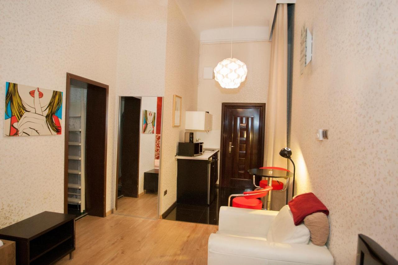 Inviting Flat In The Heart Of Town Apartment *