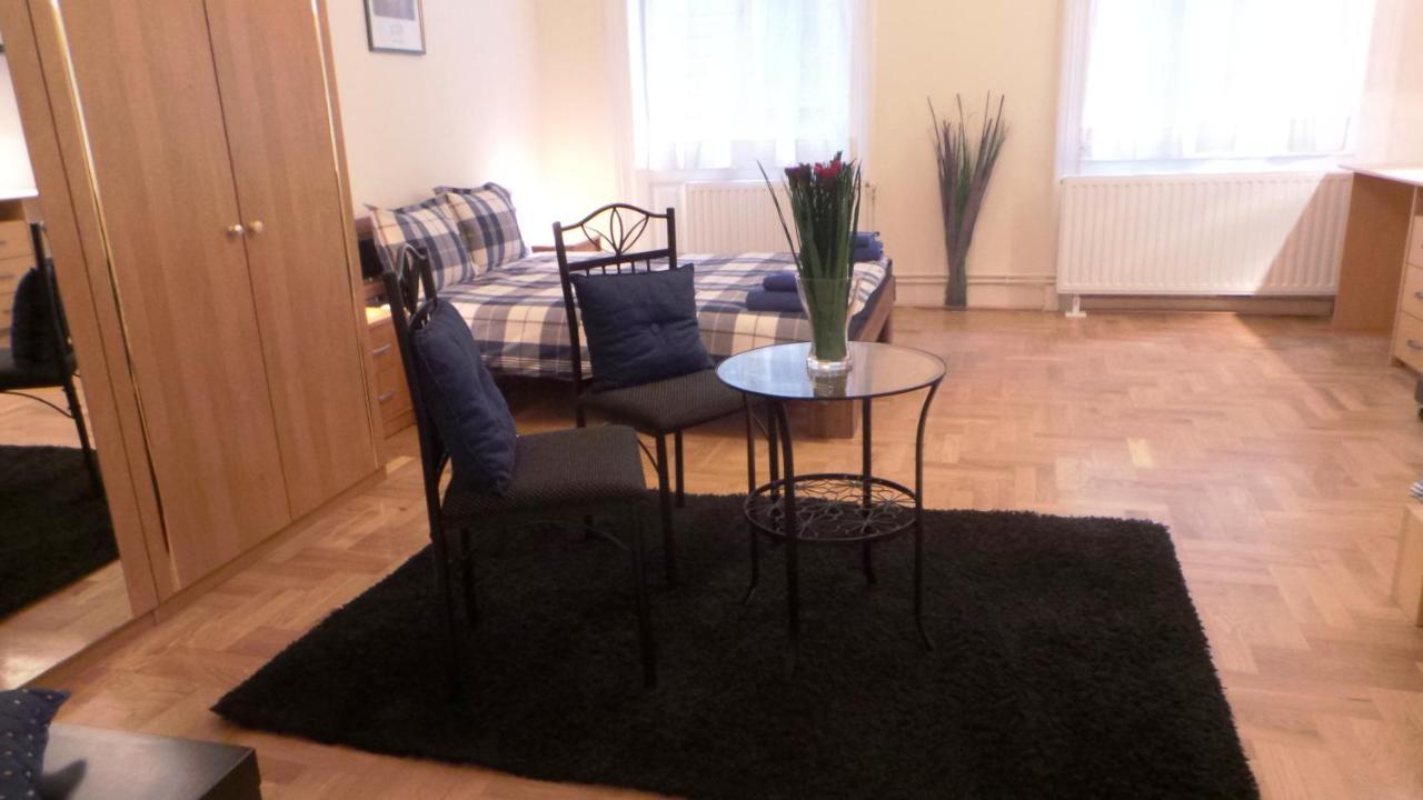 Apartment O Utca *