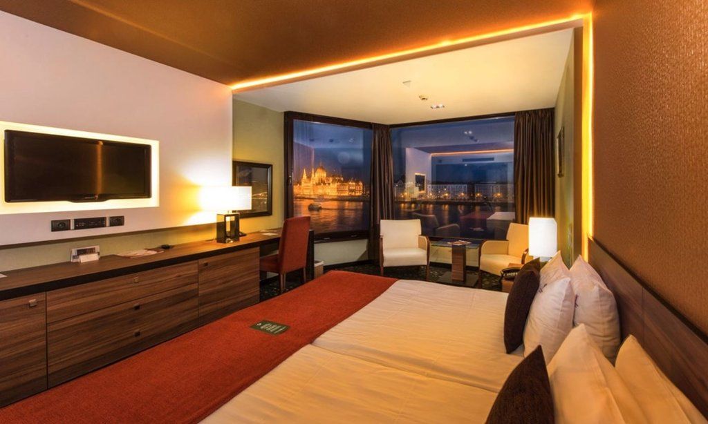 Boutique Victoria Hotel 4*