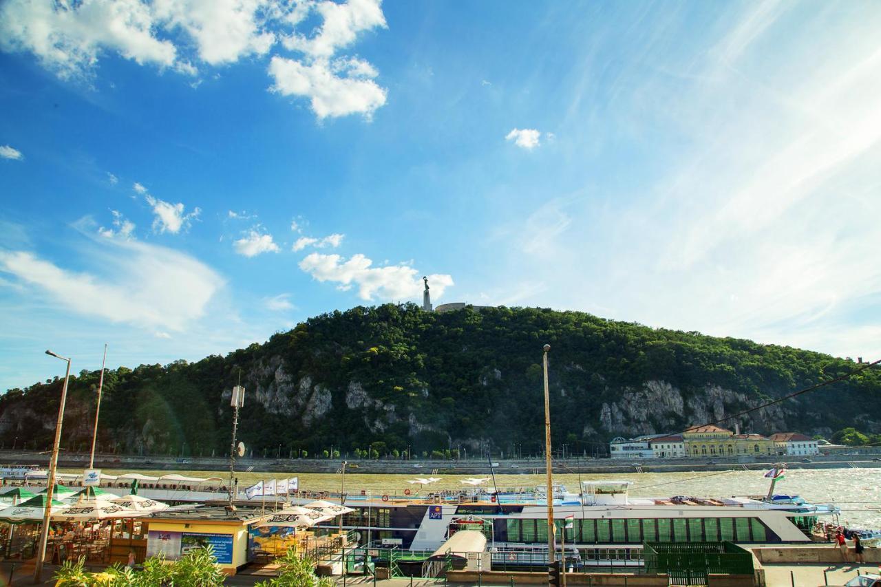Appartamento Pelicanstay At Riverside Danube *