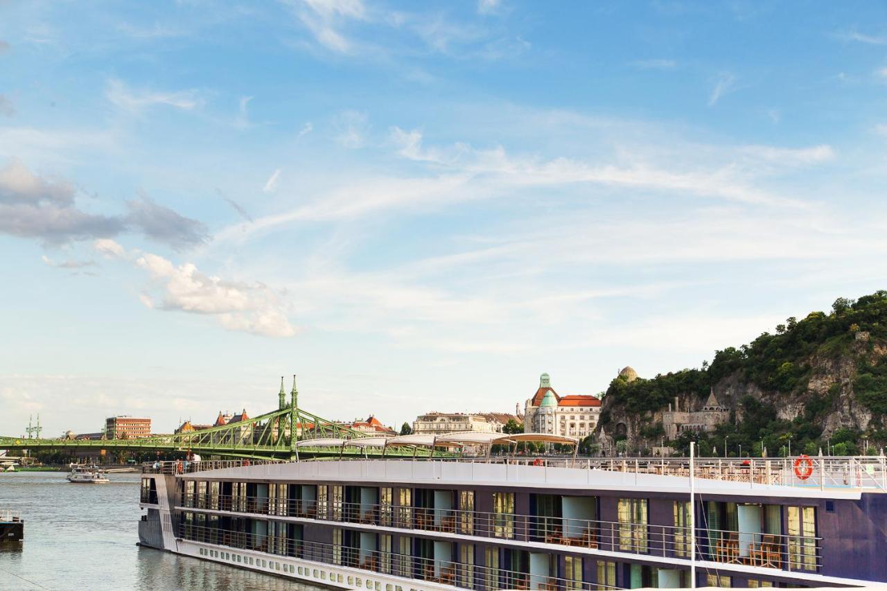 Pelicanstay At Riverside Danube Appartamento