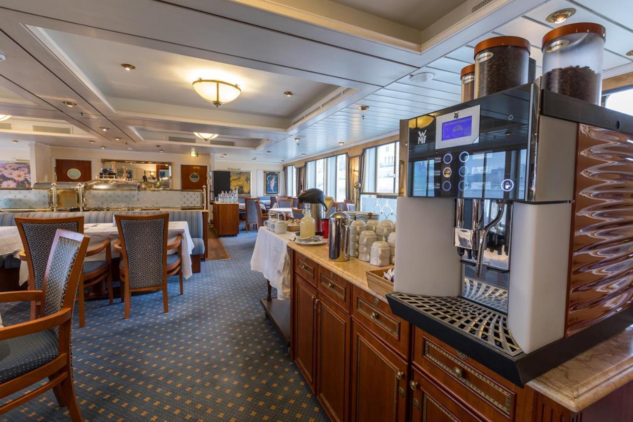 Onriver Hotels - Ms Cezanne 4* Budapest