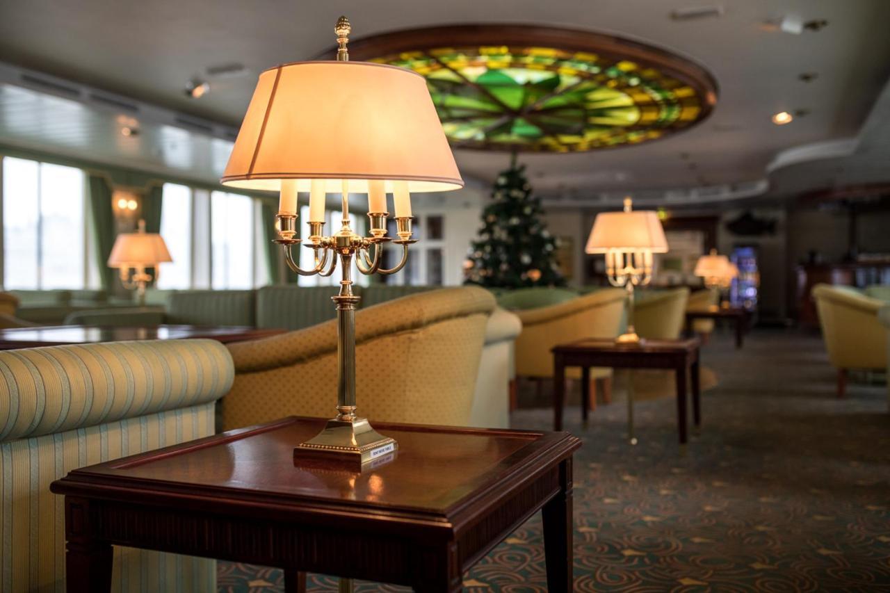 Onriver Hotels - Ms Cezanne 4*