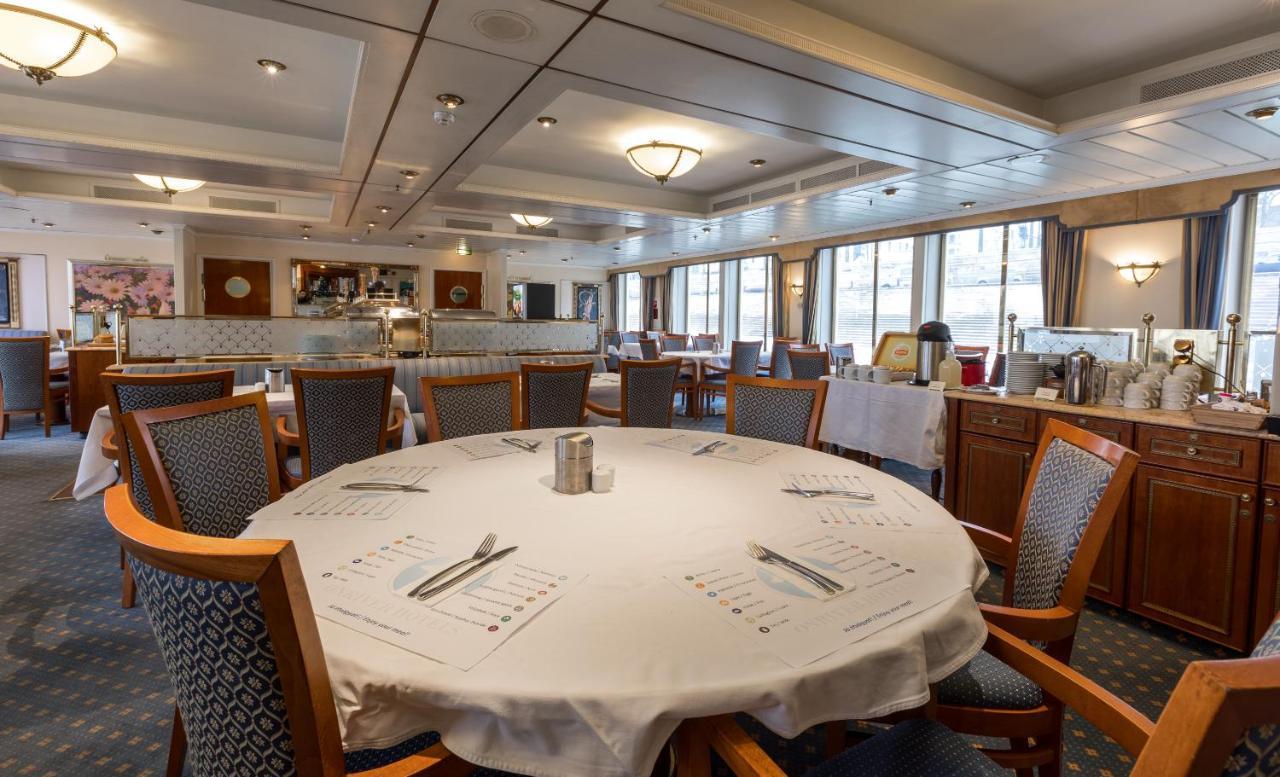 Onriver Hotels - Ms Cezanne 4* Budapest