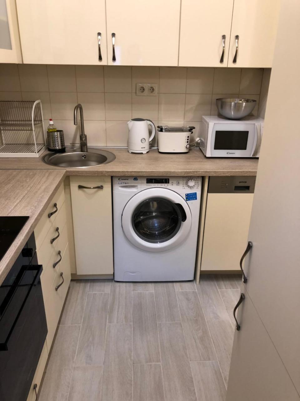 Goldcentral Apartman