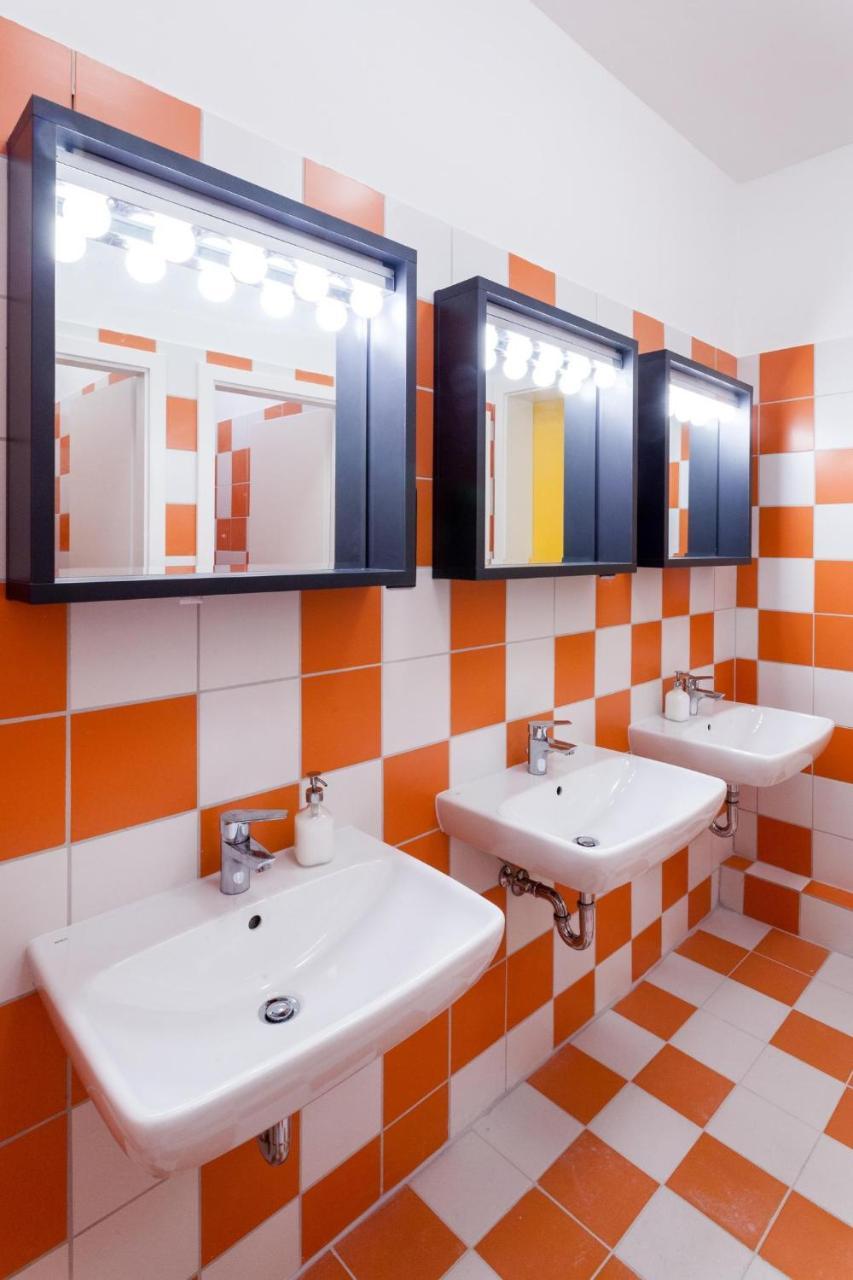 Essential Budapest