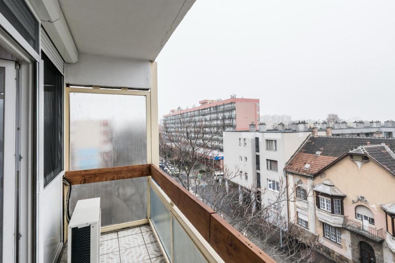 Home- Pesterzsebet *