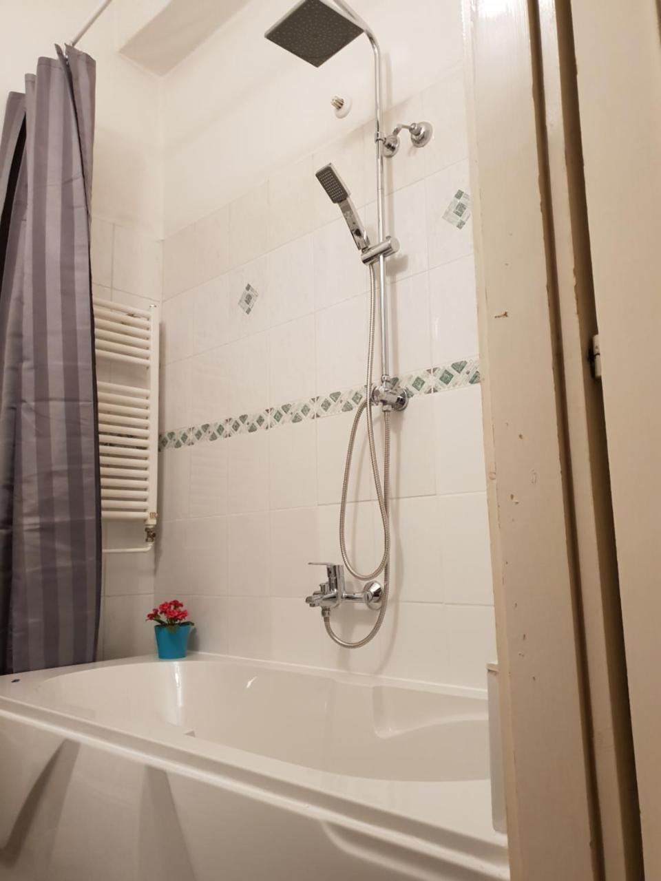Asboth 14 Apartment *