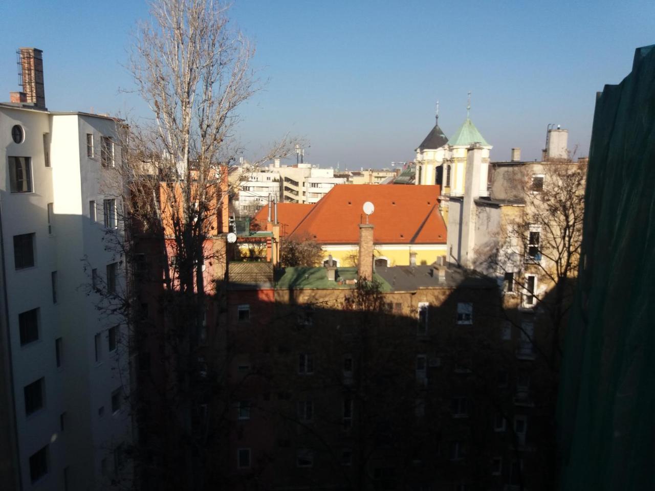 Budanest Budapest