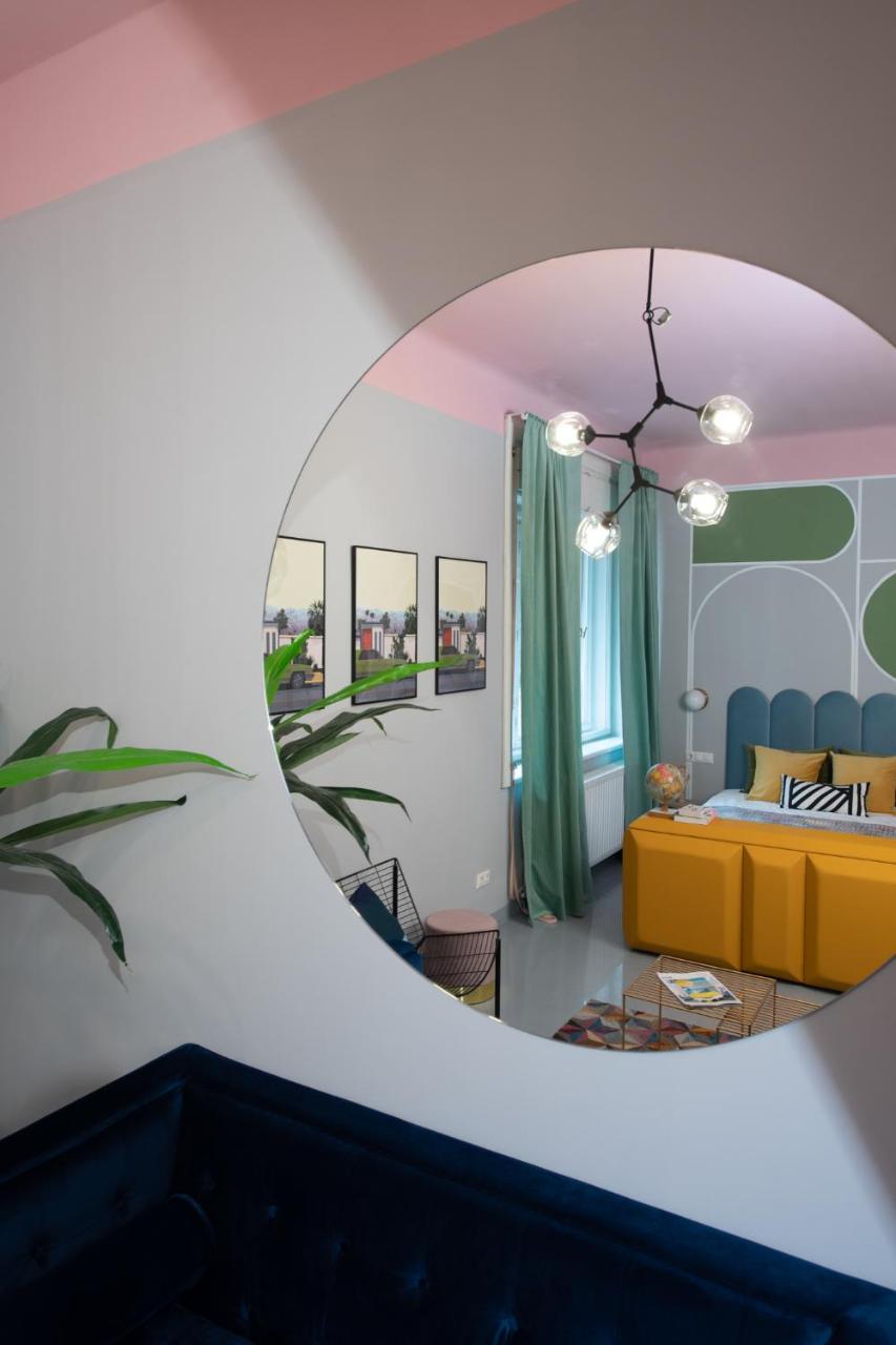 Lucifer Apartament