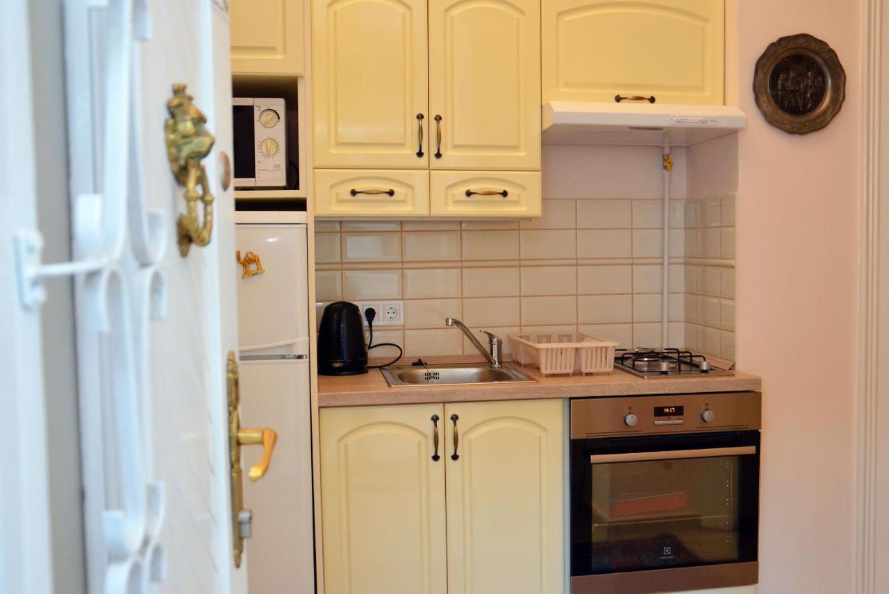 Central Boulevard Apartment *