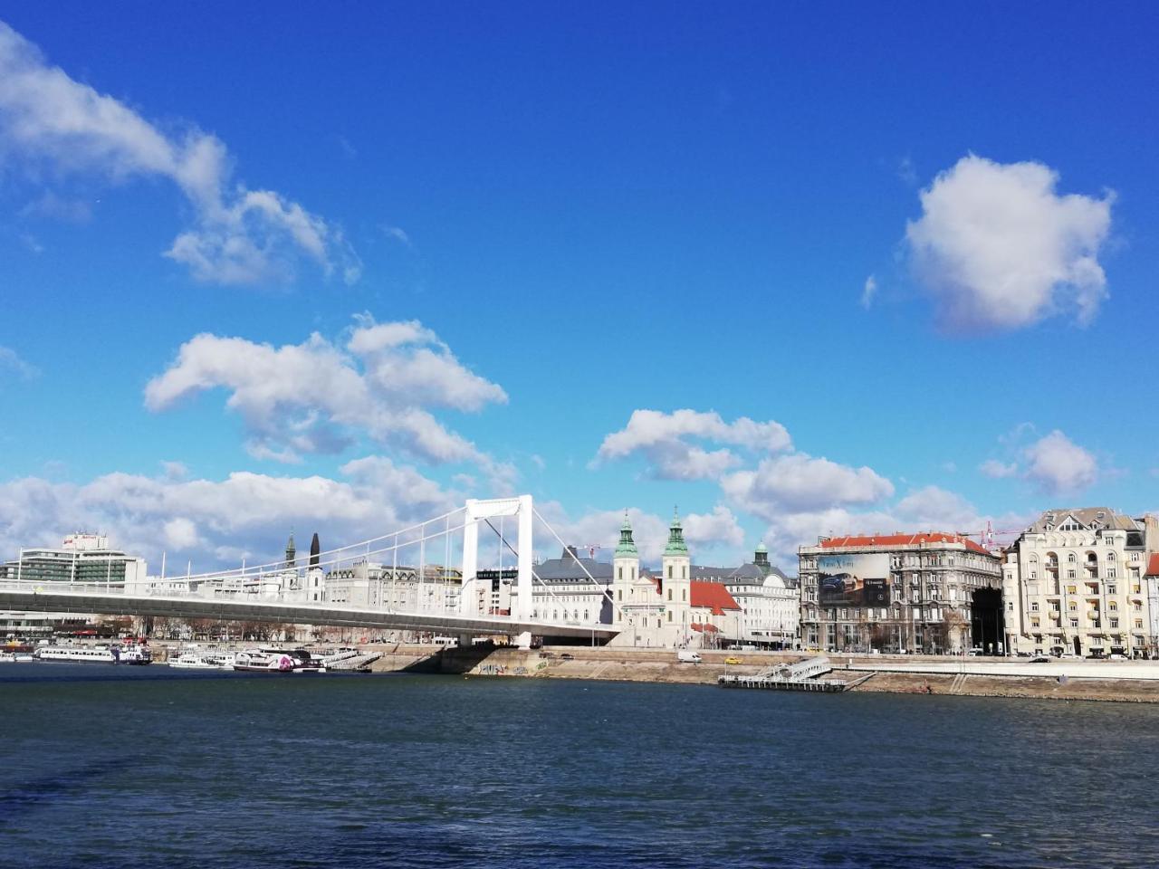 Bp Riverside Budapest