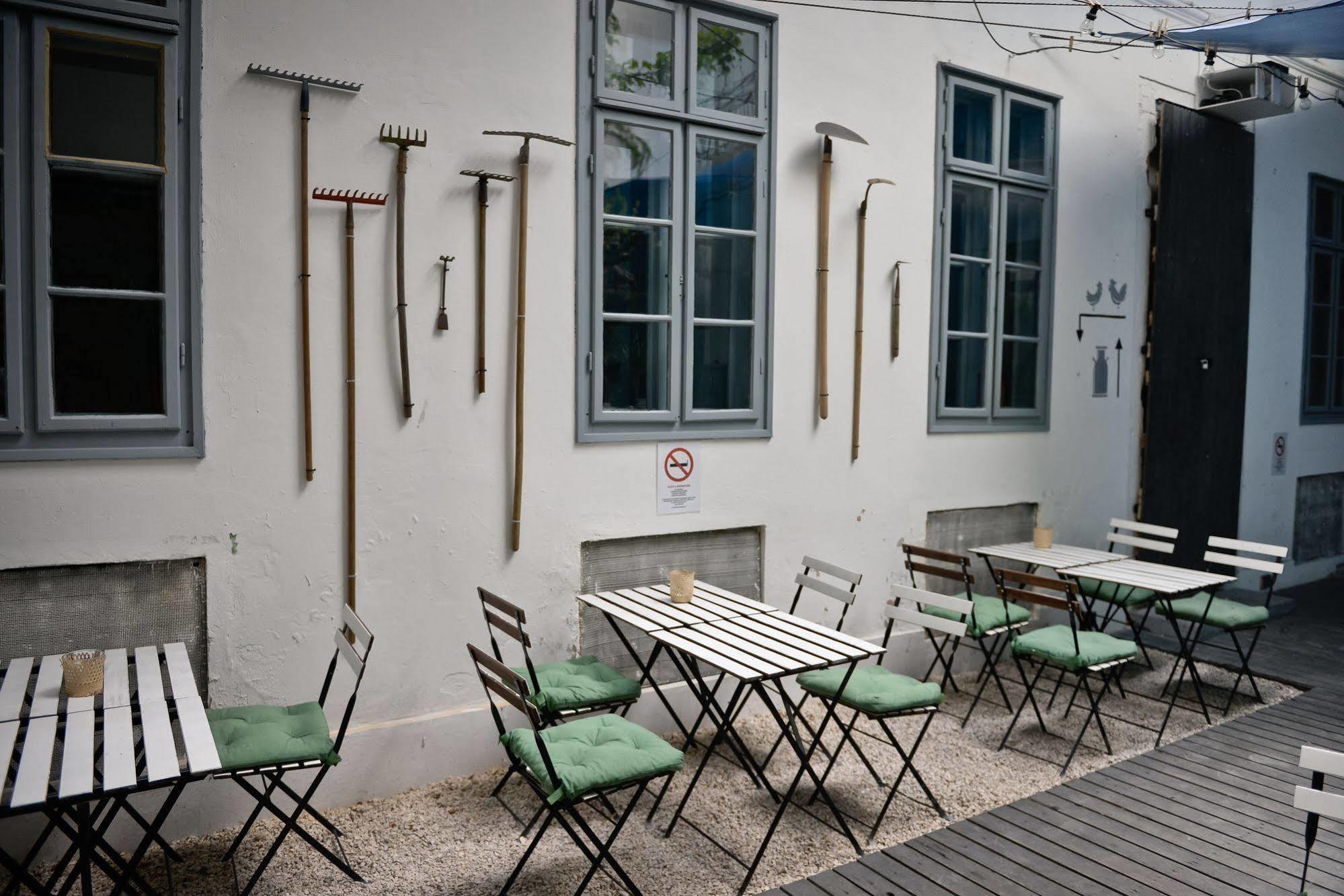 Lol Boutique Center Hostel