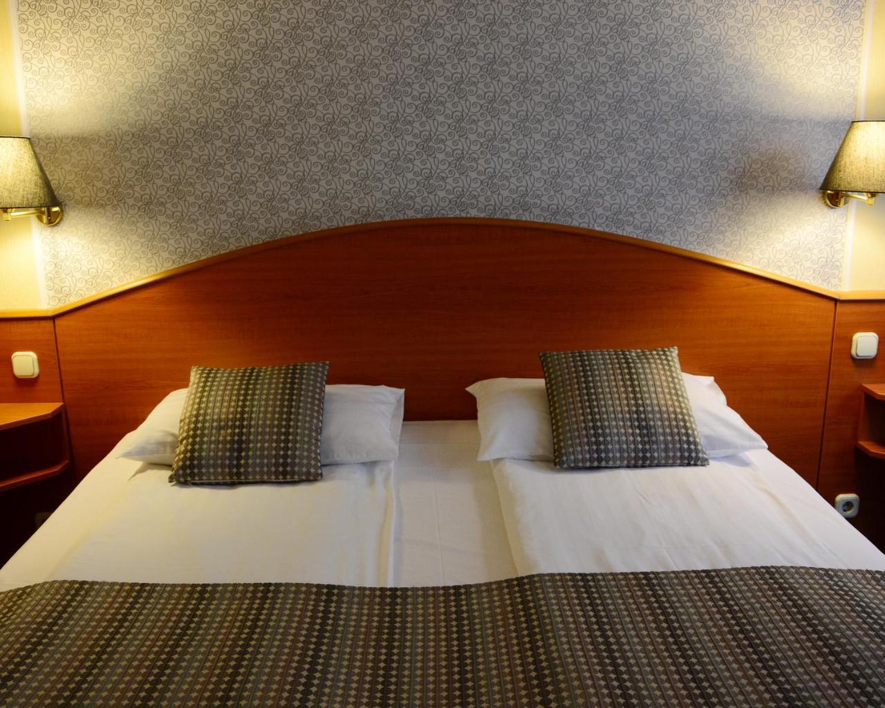 Orion Várkert Hotel