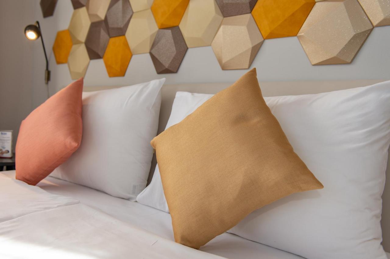 Three Corners Art Hotel 3*