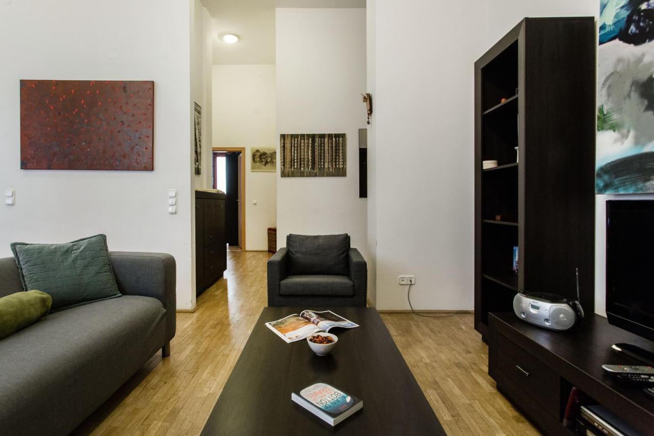 Family By Heroes' Square Apartman Budapest