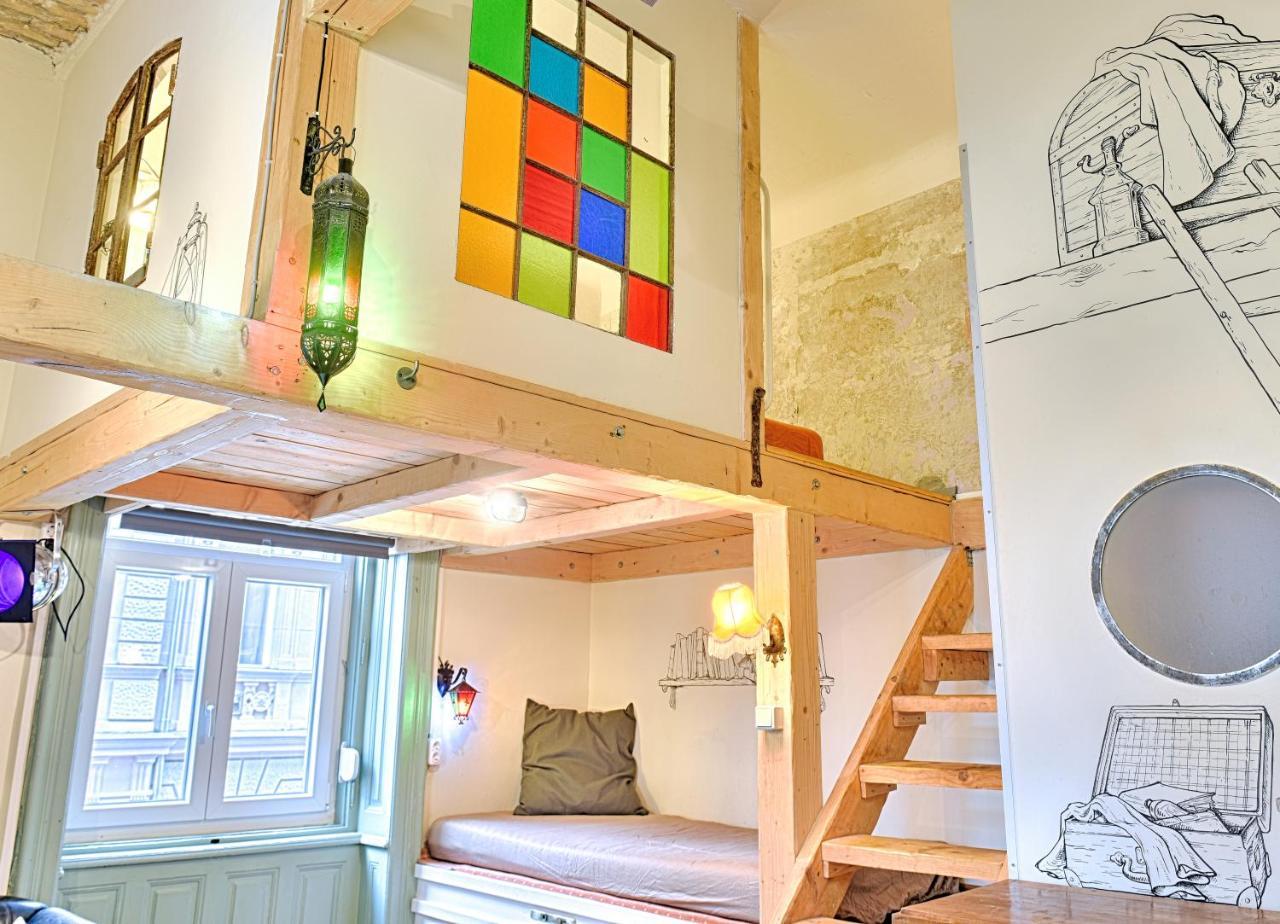 Apartment Lavender Circus Hand Drawn Apartments