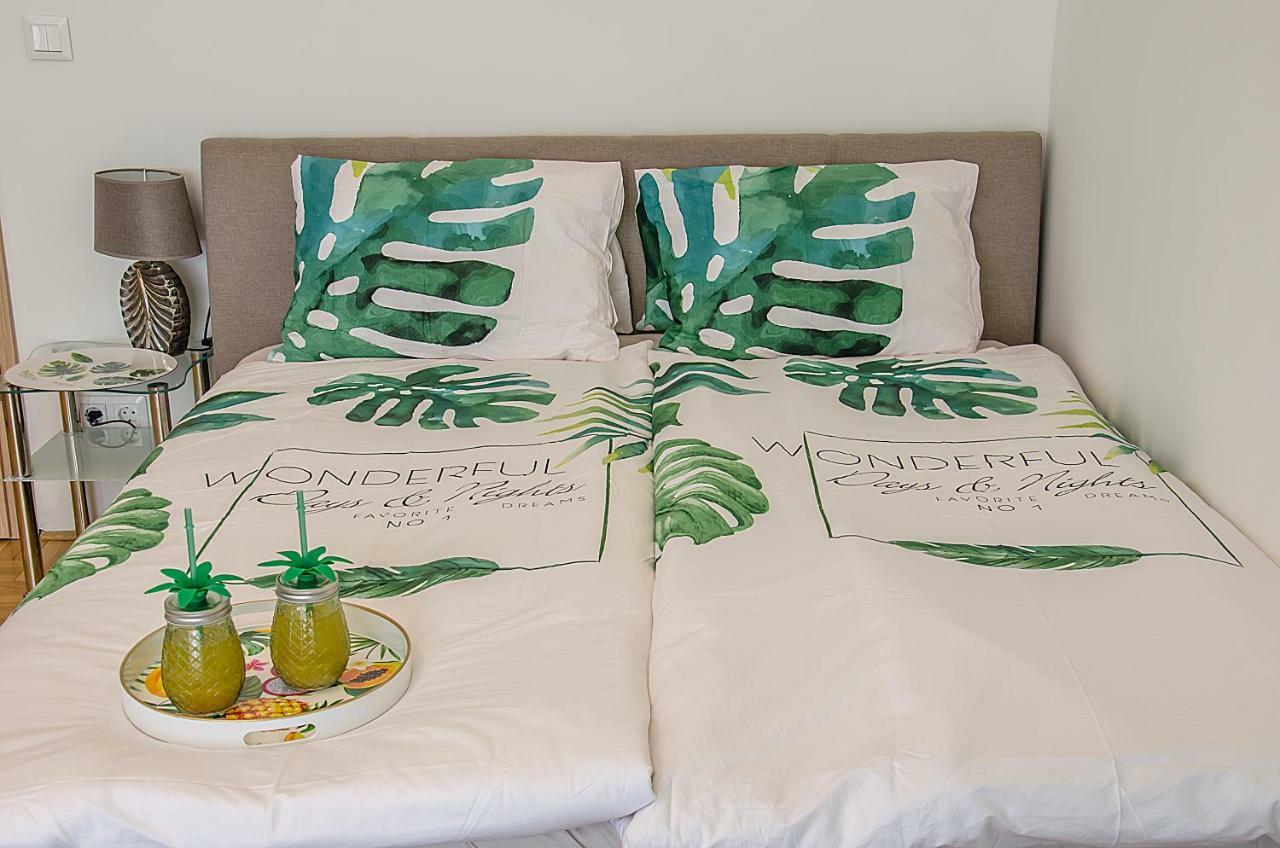 Tropical * Budapest