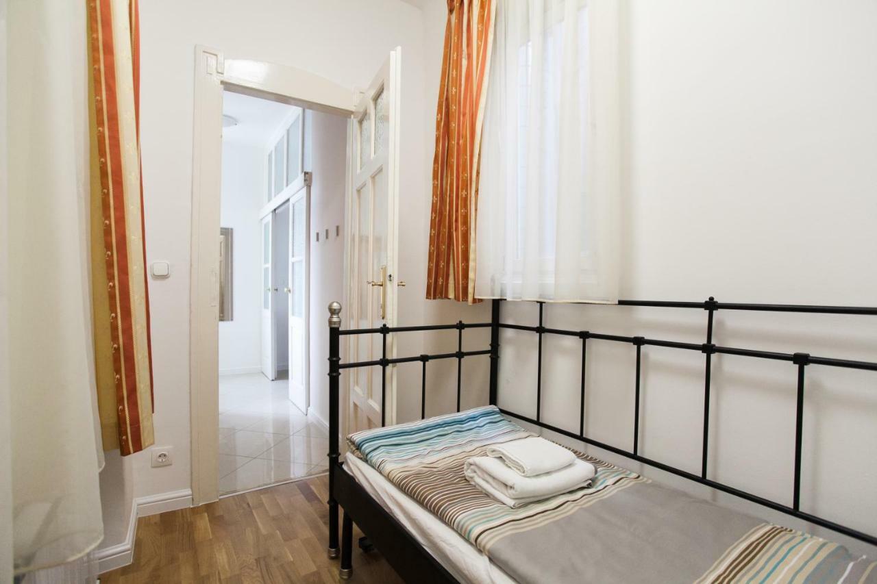 Lägenhet Chic & Charm Budapest