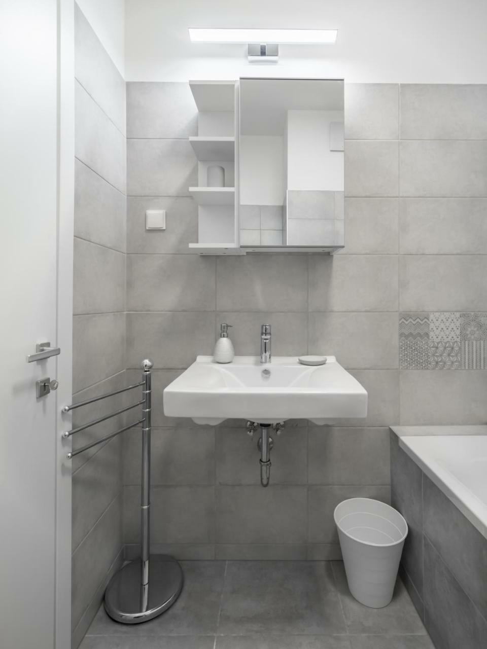 Bpr Chic White With Terrace & A/c & Garage Apartament Budapeszt