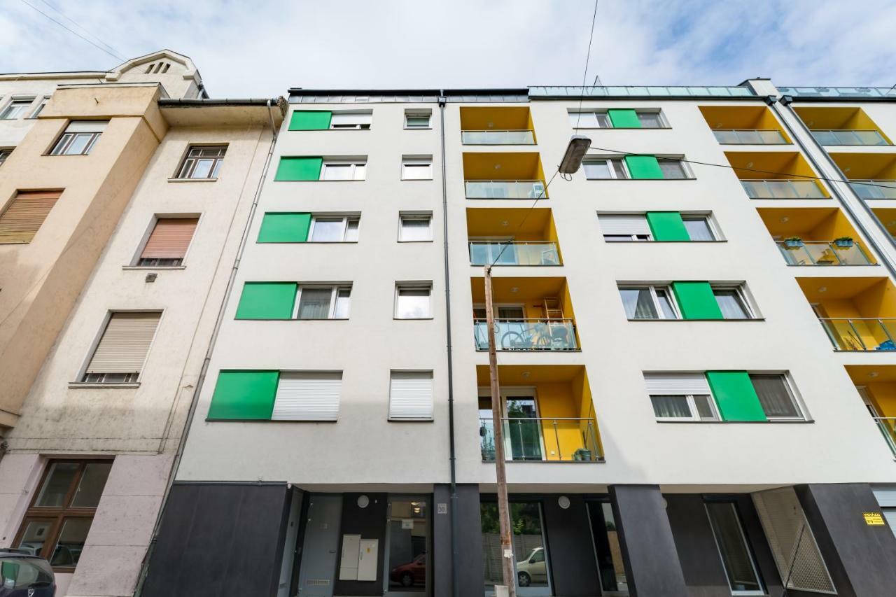 Bpr Deluxe Glamour With Balcony
