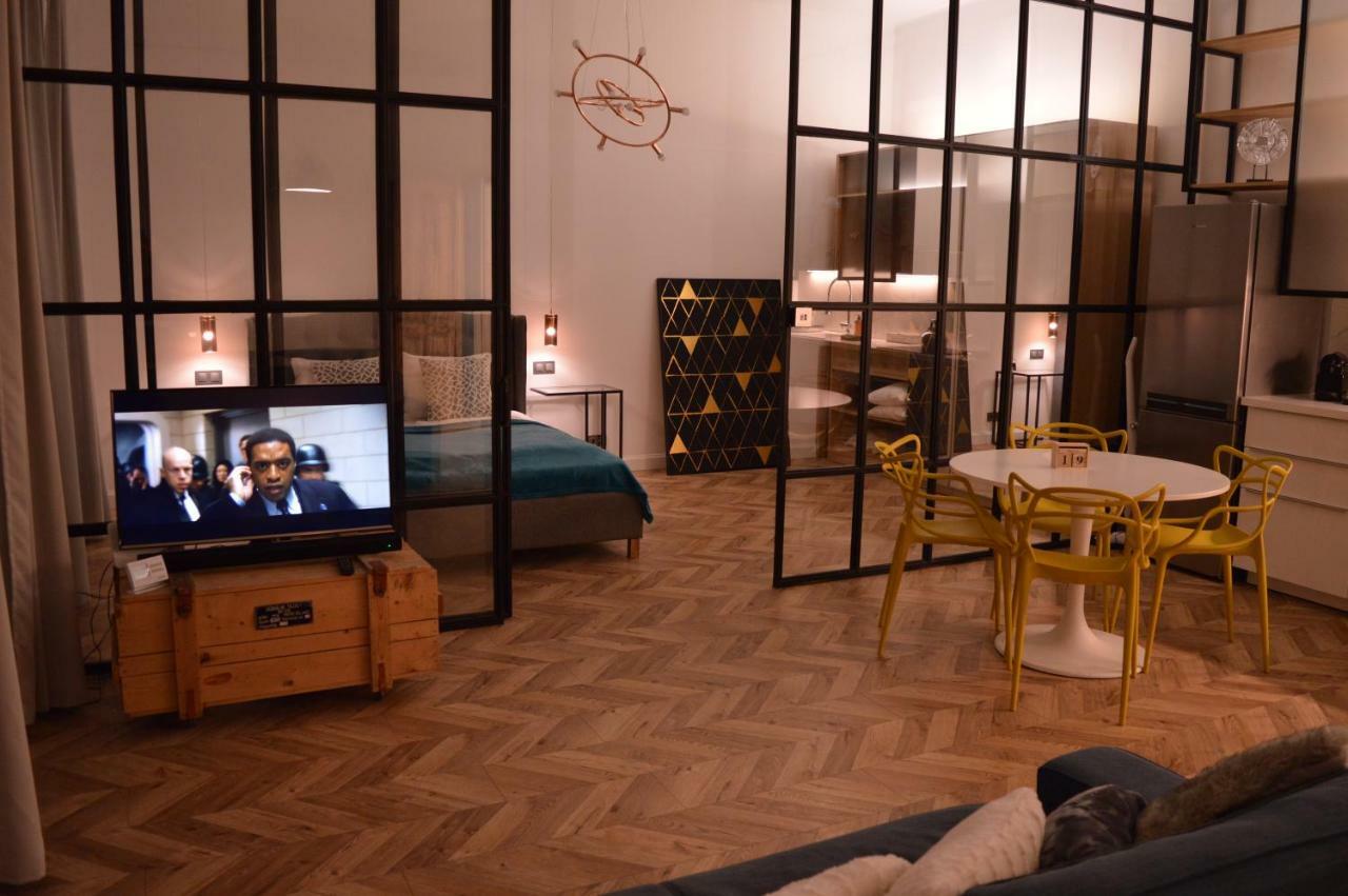 The Deak Cube Budapest