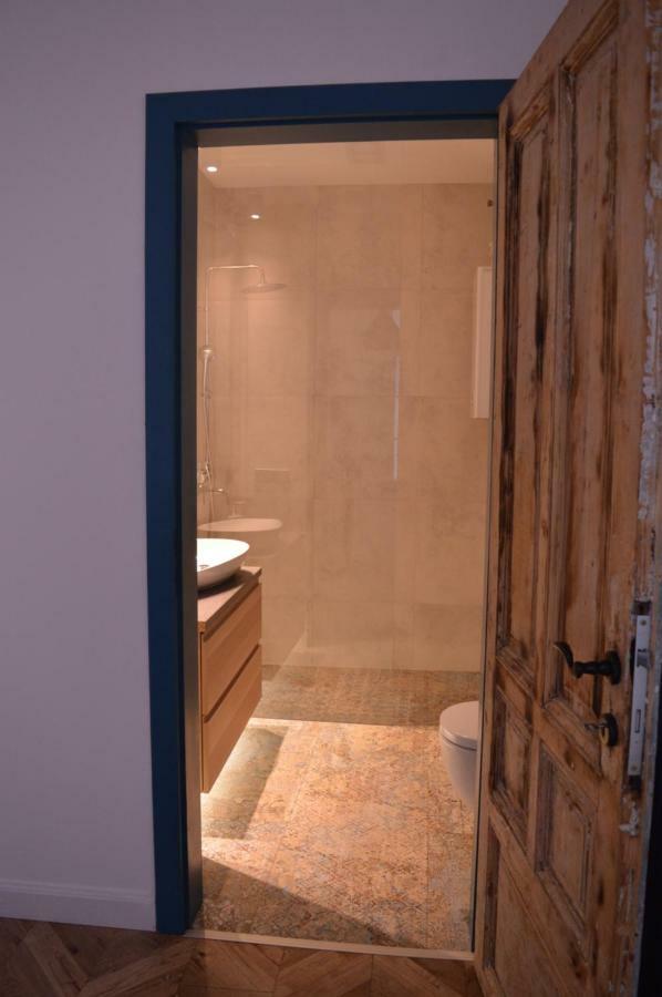 The Deak Cube Apartamento