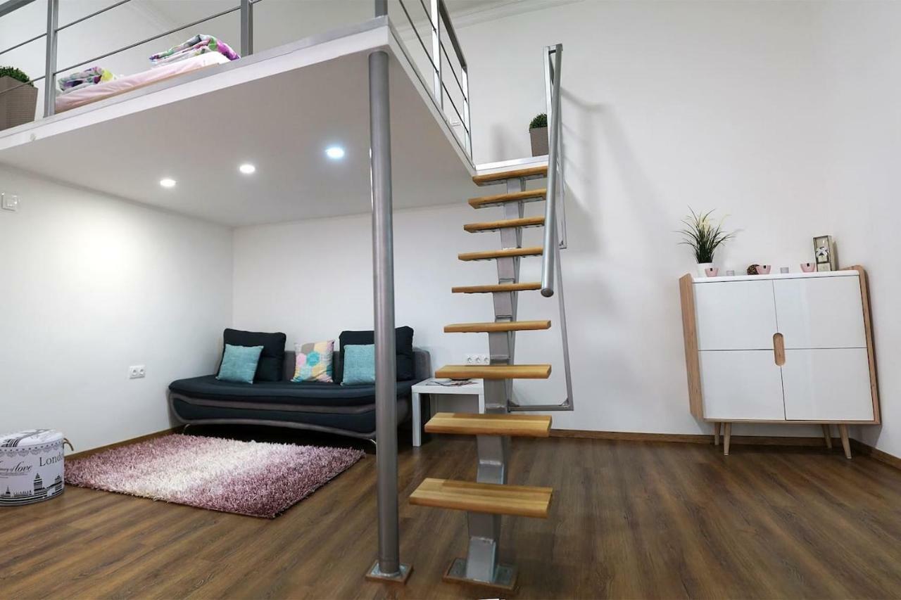 Worosmarty Studio - Center Apartament
