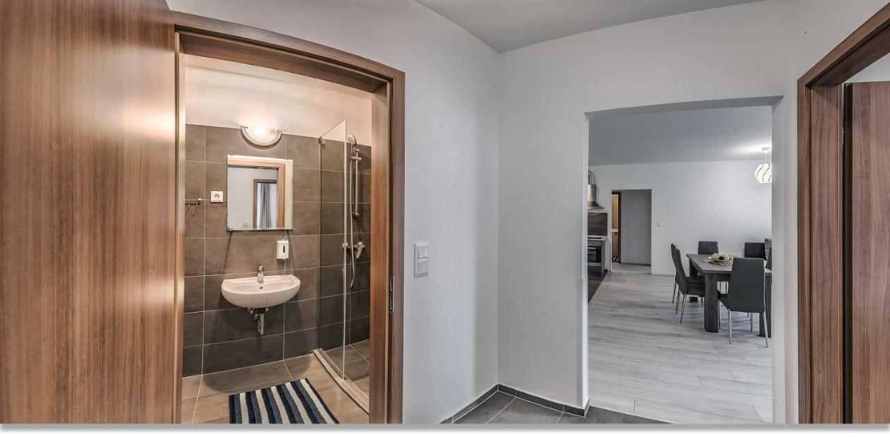 Apartment Nova *