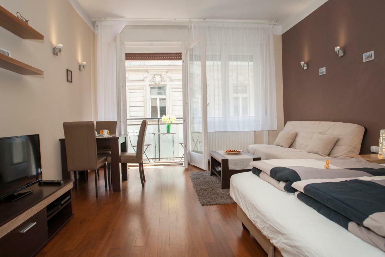 Katrin * Budapest