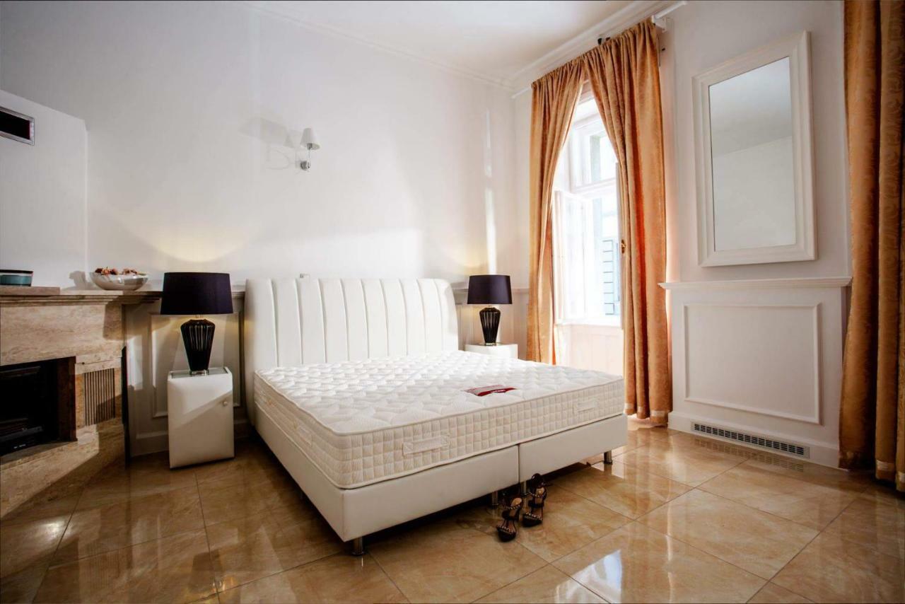 Pure Luxury * Budapest