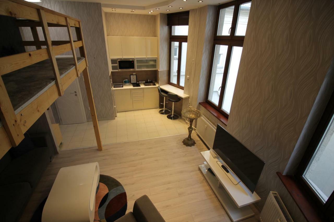 VÁCI Fashion Street Apartment Appartamento *