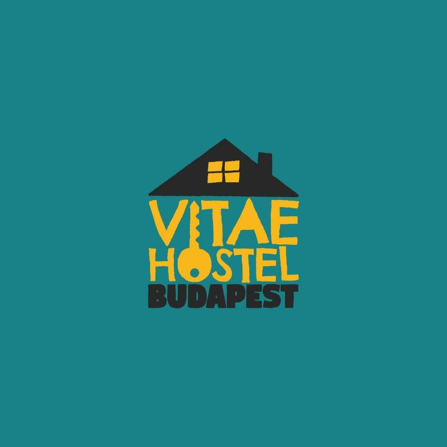 Vitae *