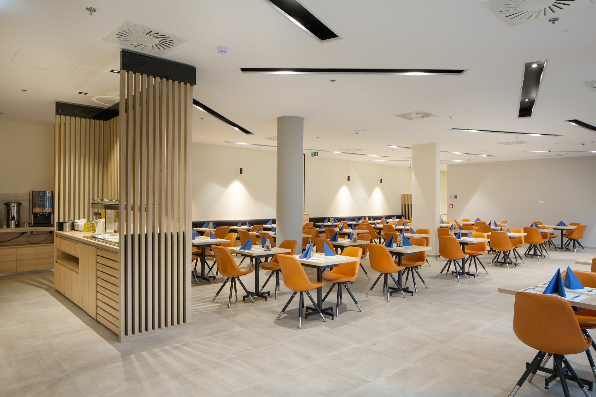 Akeah Verdi 4* Budapest