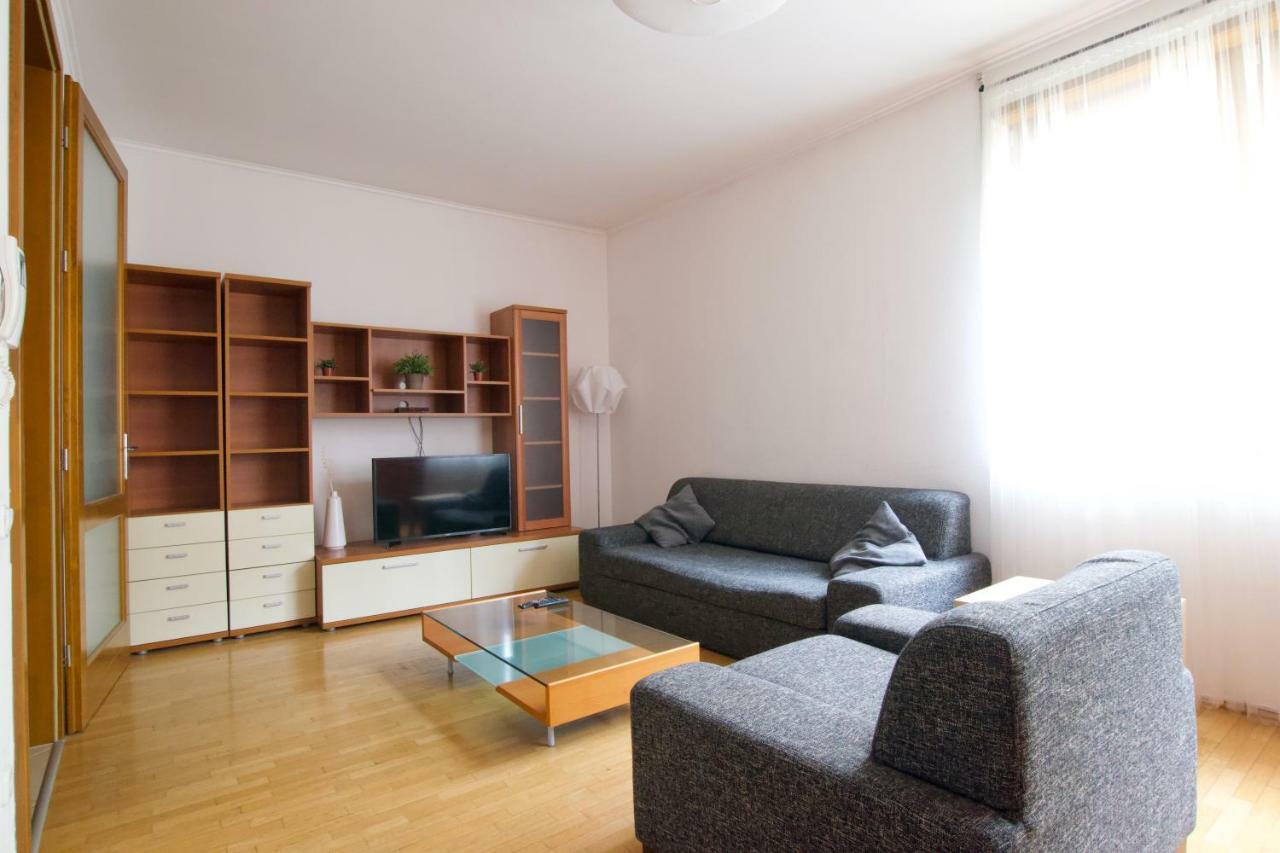 Standard By Hi5 - Kazincy 52 Lägenhet Budapest