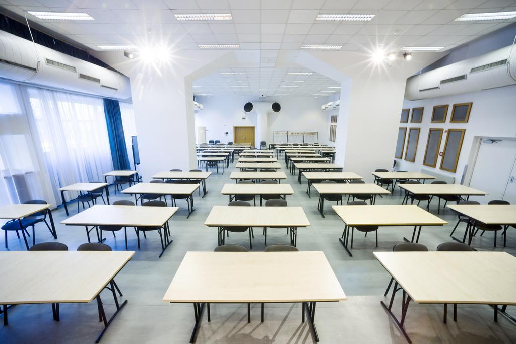Ceu Konferencia Koezpont