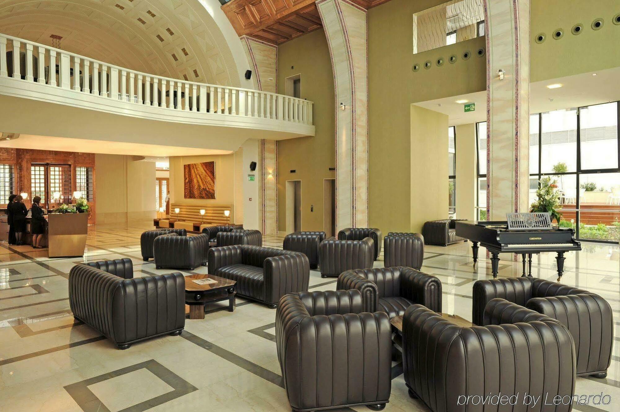 Hotell Continental 4*